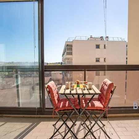 Apartament Bright Pied-a-terre Wilsonantibes