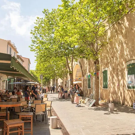 Apartament Bright Pied-a-terre Wilsonantibes *