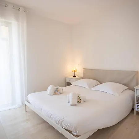 Daire Bright Pied-a-terre Wilsonantibes